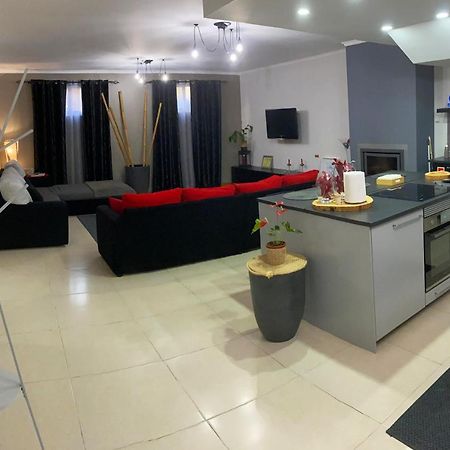 Alojamento House 66 Leilighet Ponta Delgada Eksteriør bilde